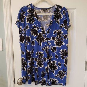 Lane Bryant Royal Cap-Sleeve Pleat-Front Top, Sz 22/24